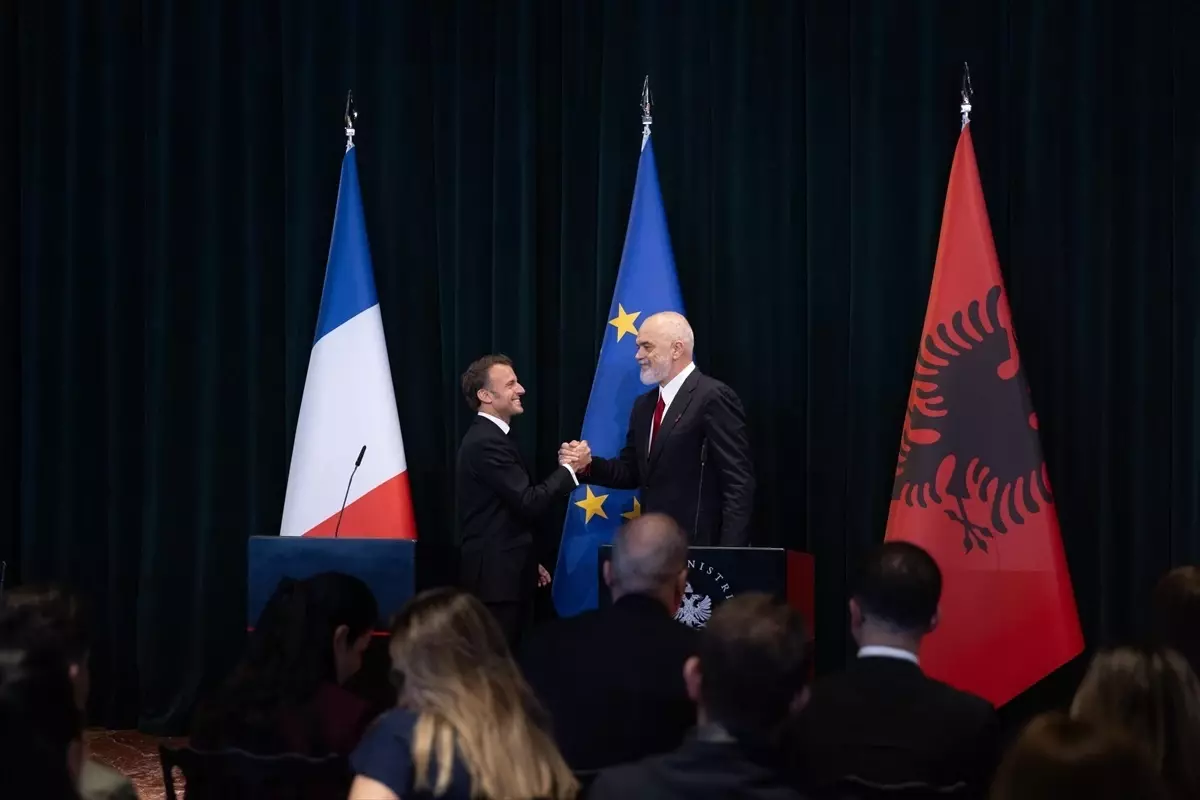Fransa Cumhurbaşkanı Macron: "Arnavutluk\'un yeri Avrupa Birliği\'ndedir"