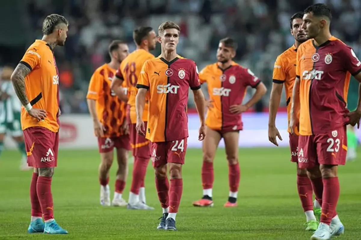 Galatasaray\'ın Trabzonspor maçı kamp kadrosunda tek eksik! Bir de müjdeli haber