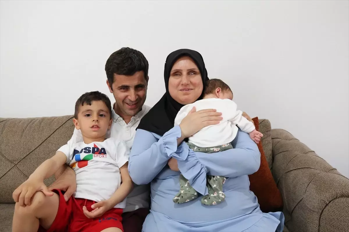 Sevgiyle Büyüttükleri İki Çocukları Var