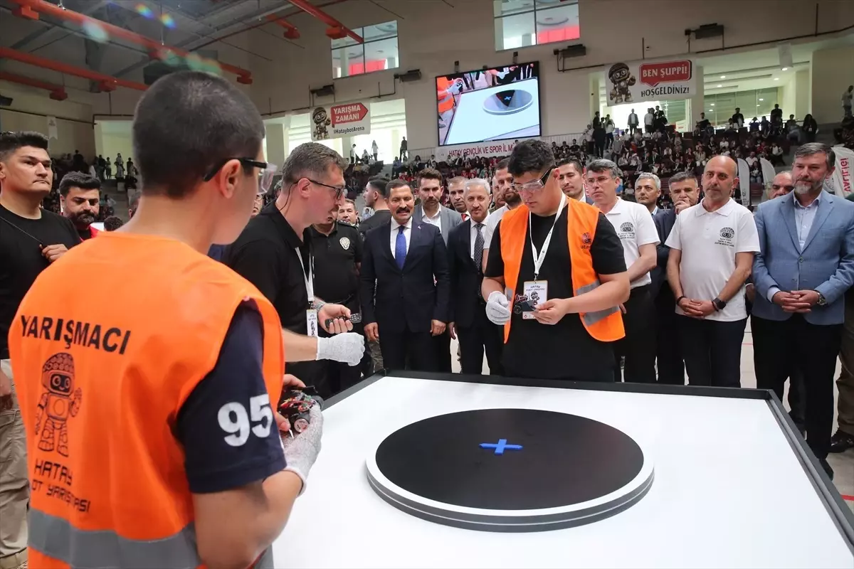 Hataybot Robot Yarışması Başladı