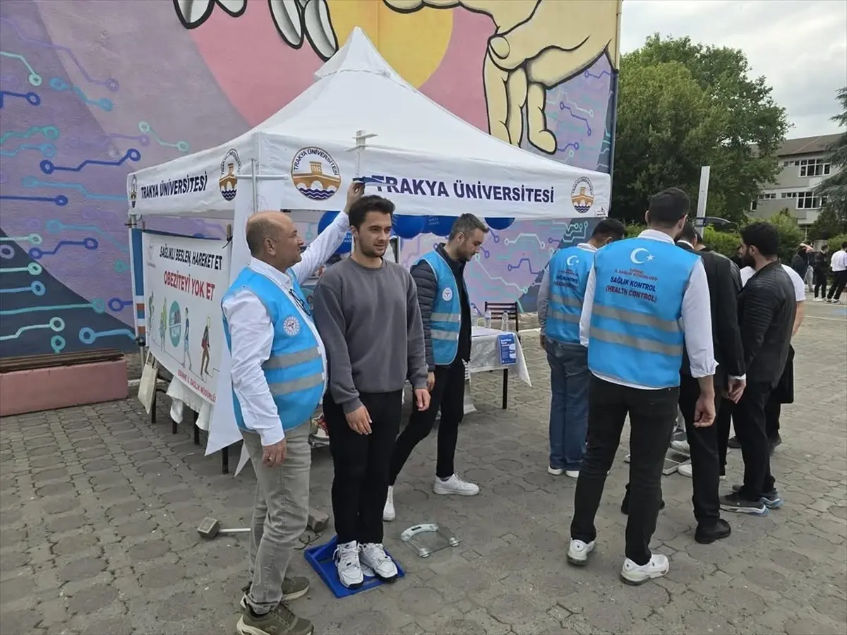 Edirne\'de Sağlık İçin Boy Kilo Ölçümü