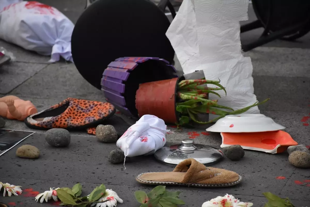 Trabzon\'da Kadınlar Gazze için Ses Yükseltti