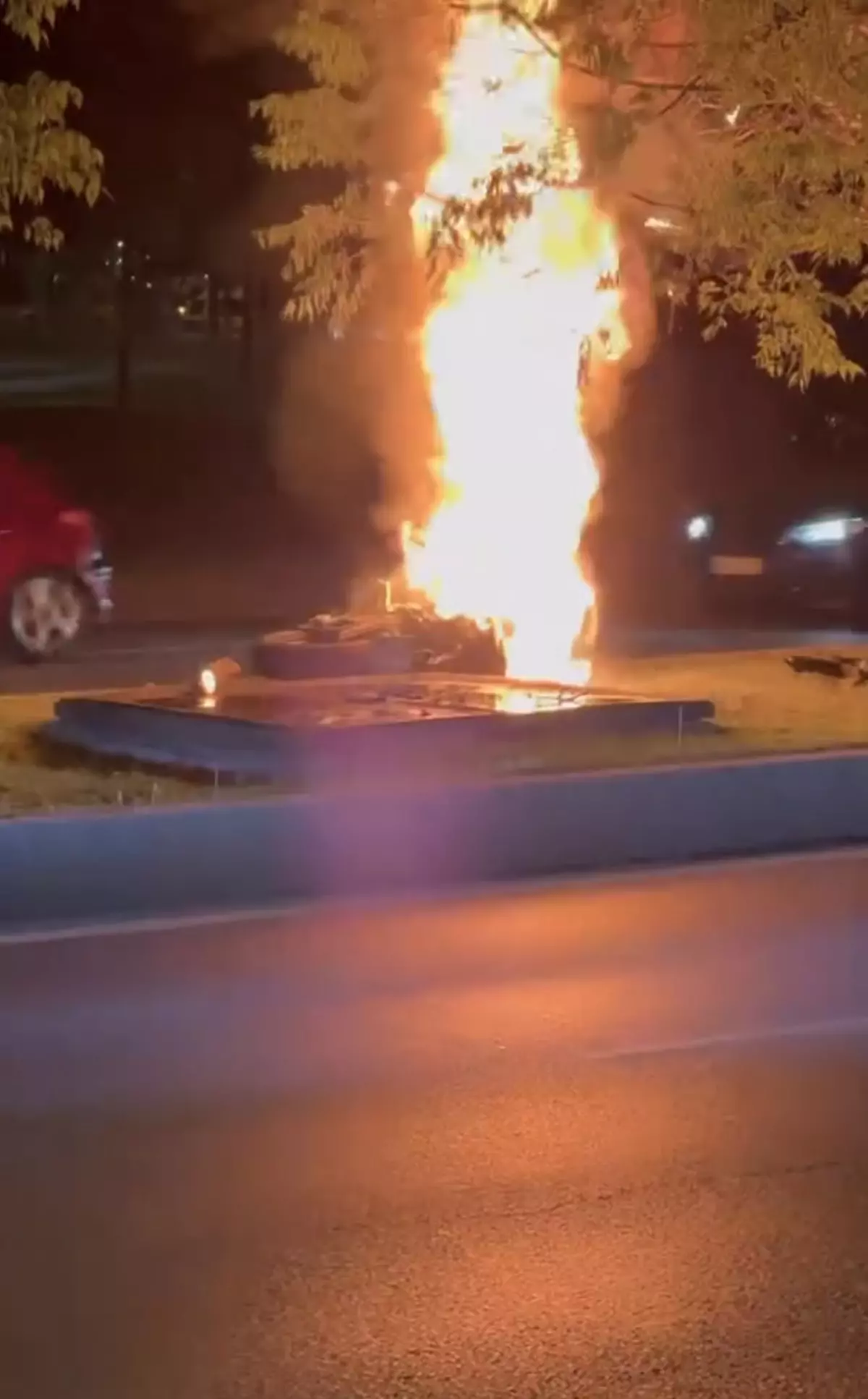 Kartal\'da Motosiklet Yangını Korkuttu