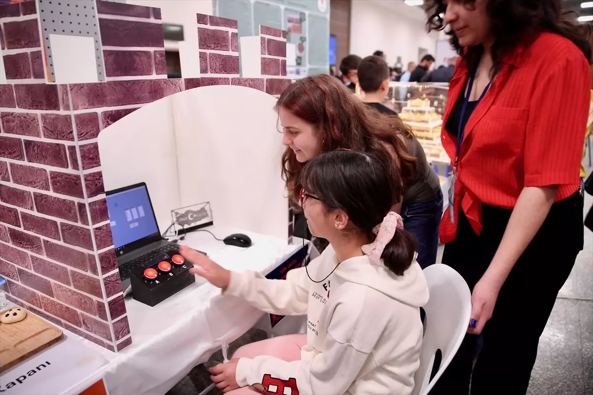 6. Uluslararası Kelebek Robot Olimpiyatları Başladı