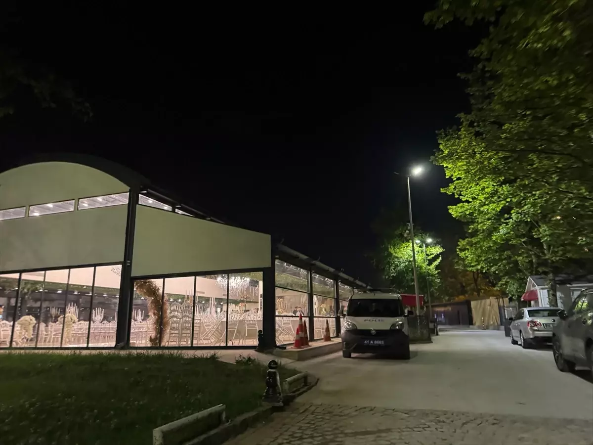 Kına Gecesinde Disko Topu Düşmesi: 3 Yaralı