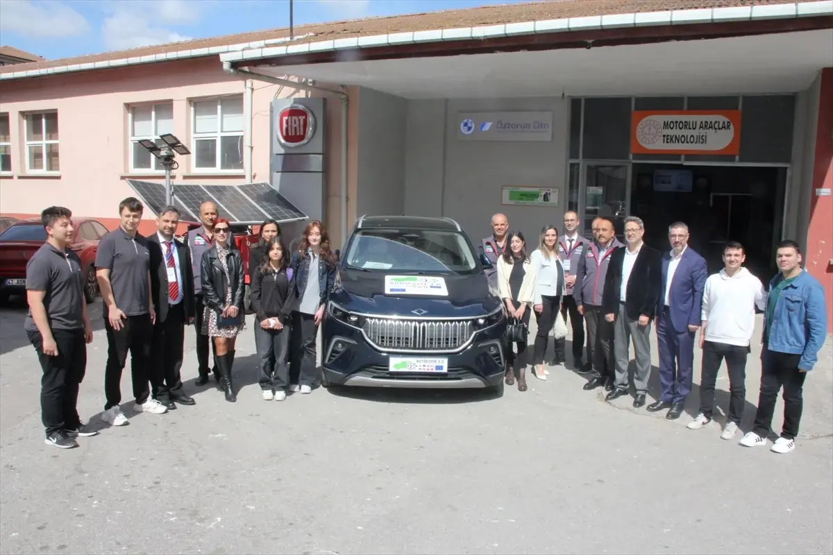 Karamürsel\'de Trafik Denetimi ve Elektrikli Araç Eğitimi