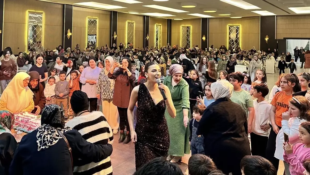 Ladik\'te Anneler Günü kapsamında eğlence düzenlendi