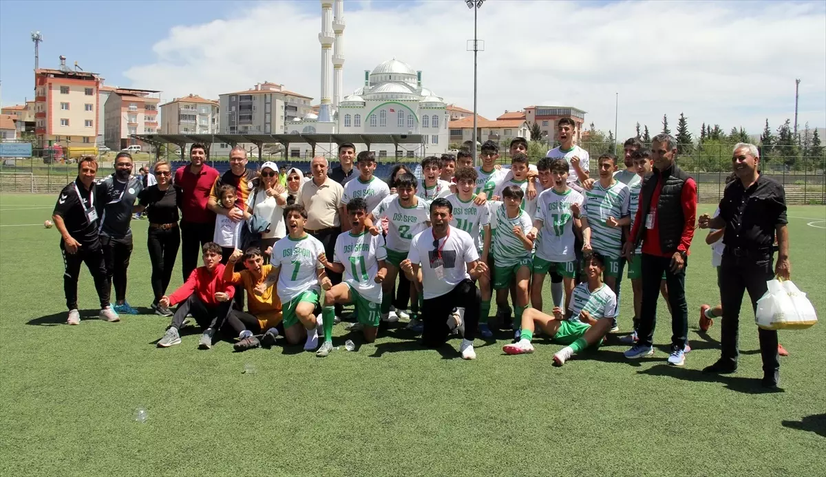 U-15 Türkiye Şampiyonası\'nda Şampiyon Diyarbakır D.S.İ Spor