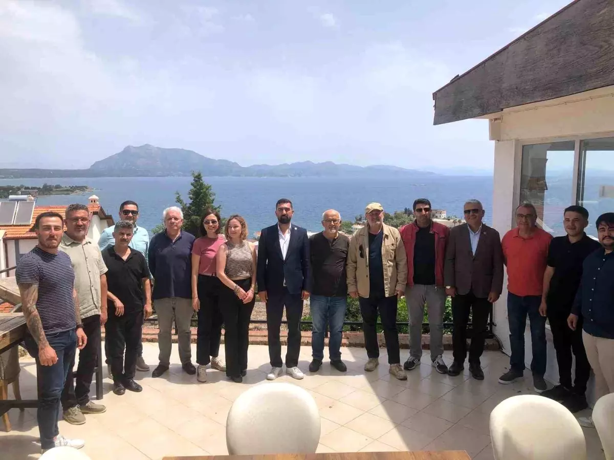 MHP Datça İlçe Başkanlığı\'na Oğuzhan Özçelik atandı