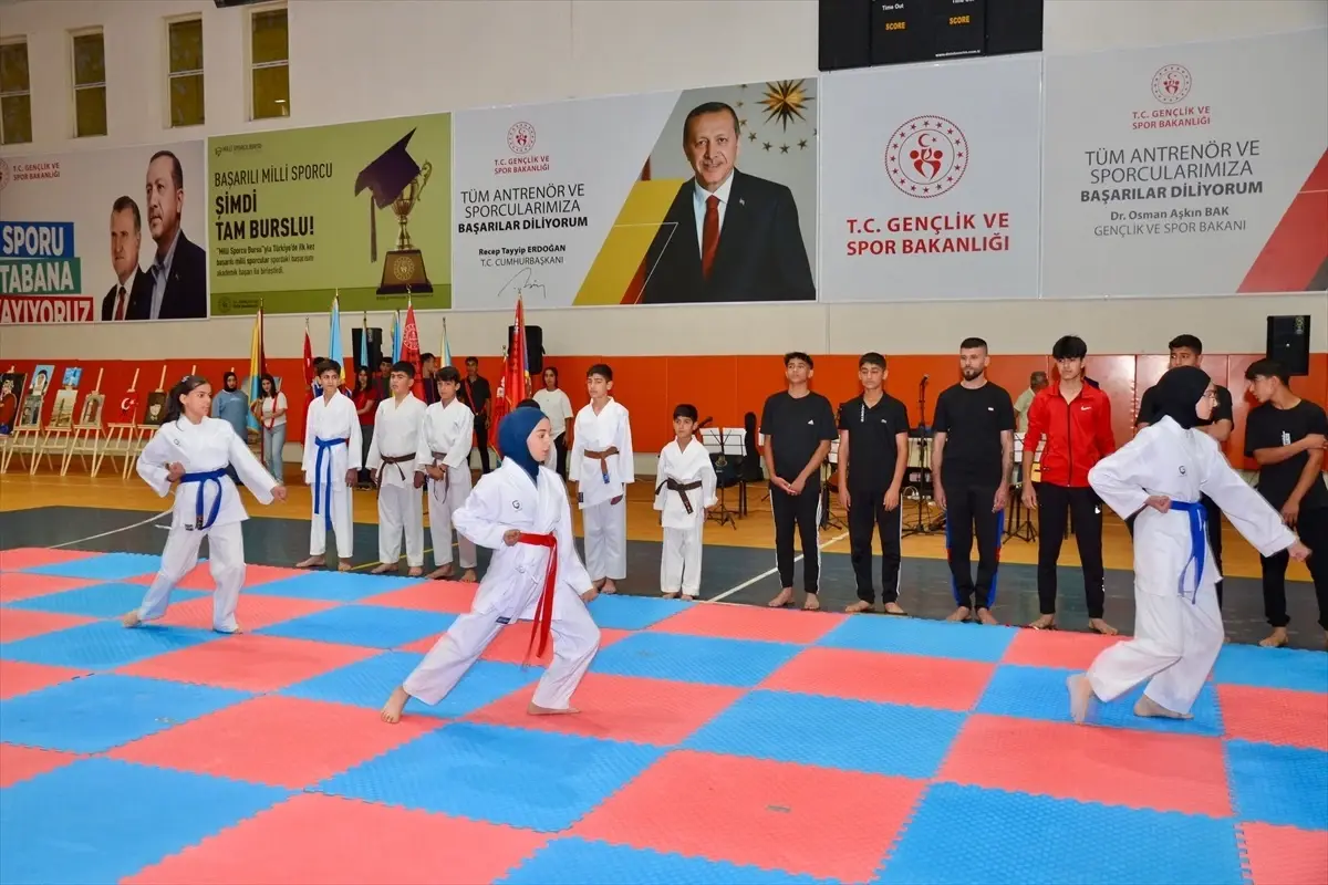 Midyat’ta 19 Mayıs Törenleri Coşkuyla Kutlandı