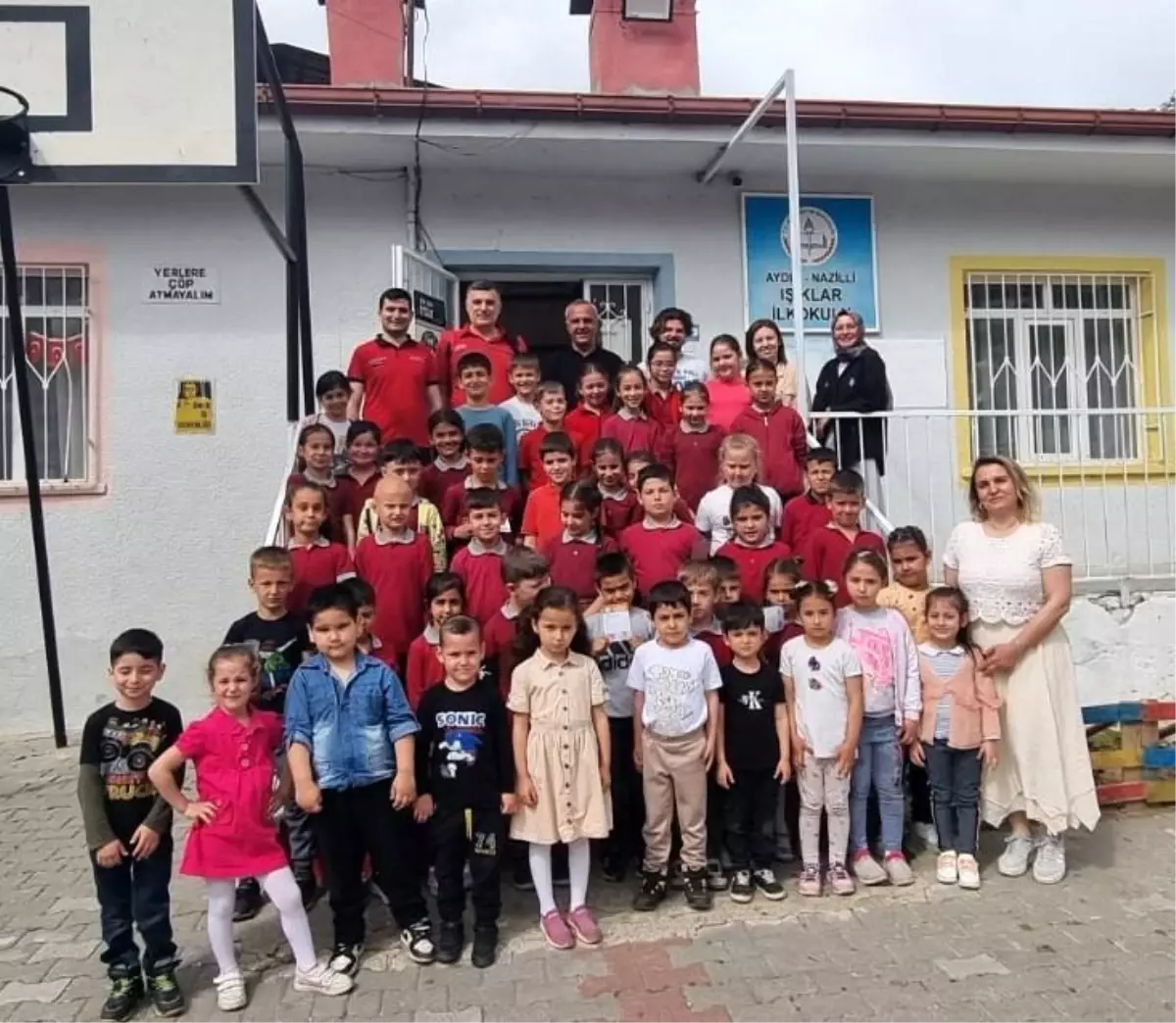 Nazilli\'de Kırsal Öğrencilere Afet Farkındalığı Eğitimi