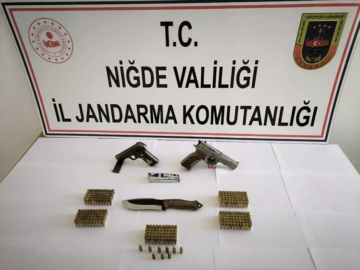Niğde\'de Ruhsatsız Silah Operasyonu