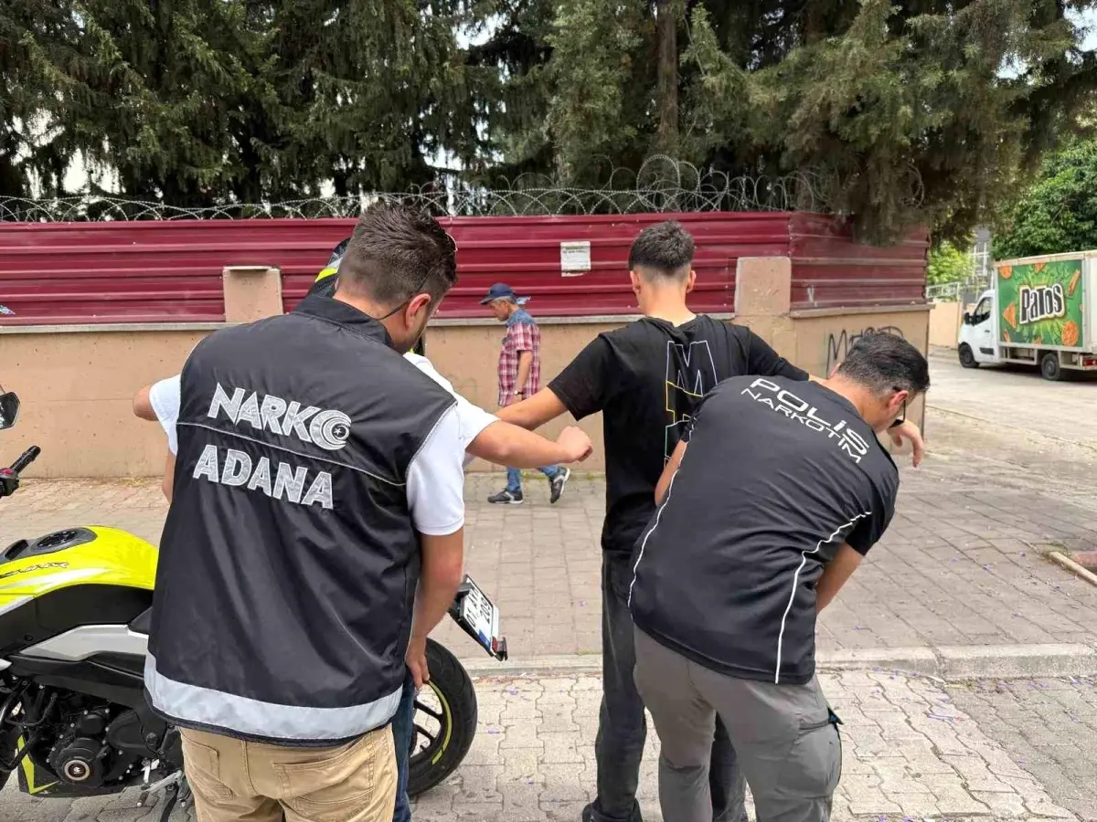 Adana\'da Uyuşturucu Denetimi: 43 Şüpheli Yakalandı