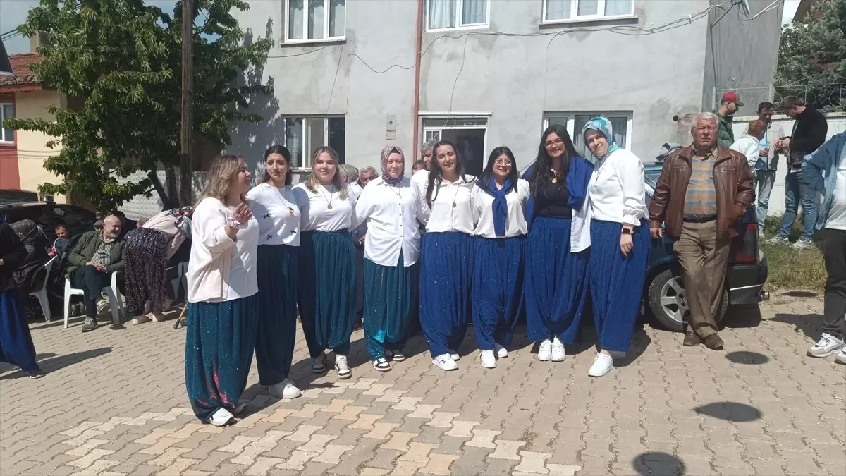 Fıranlar Köyü\'nde Yağmur Duası ve Hıdırellez Şenliği
