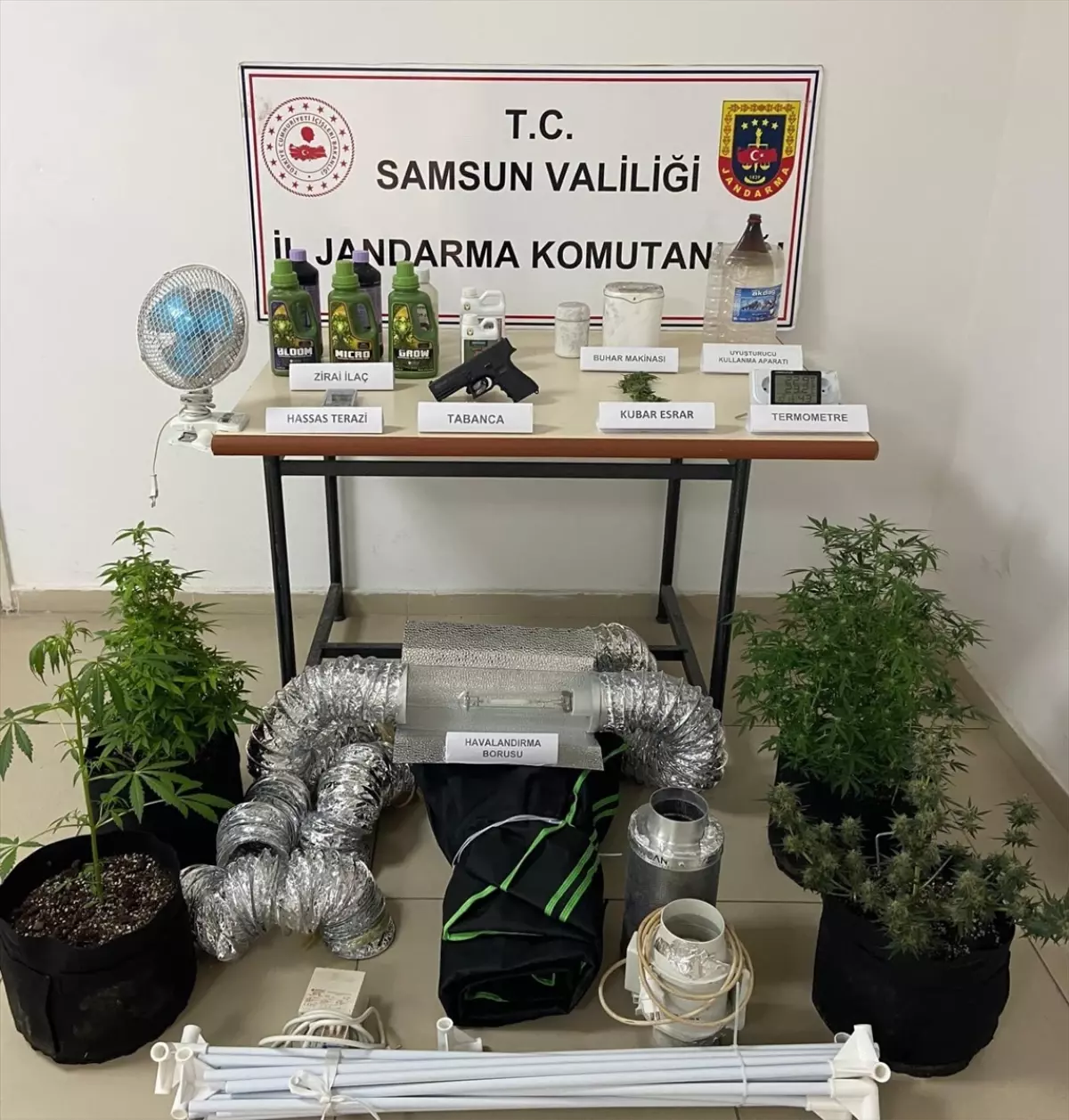 Uyuşturucu İmalatı Yapan Zanlı Gözaltına Alındı