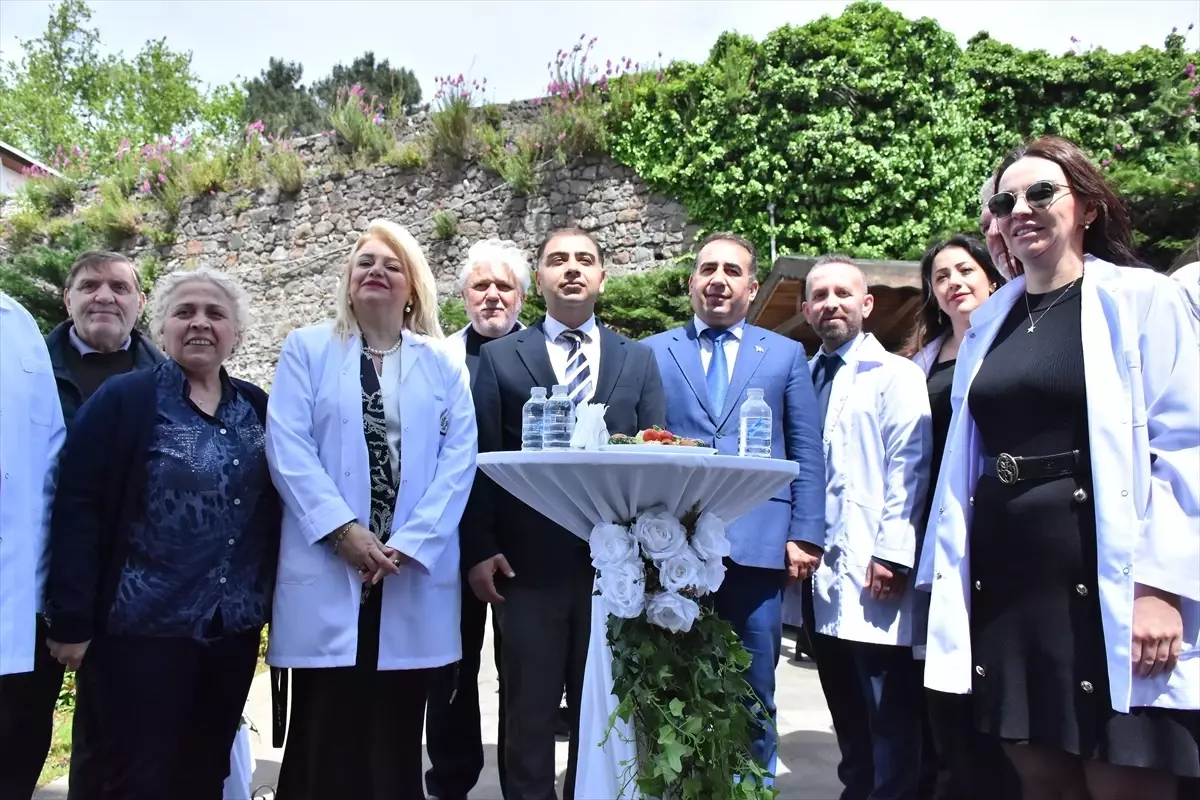 Bilimsel Eczacılık Günü Töreni Trabzon\'da