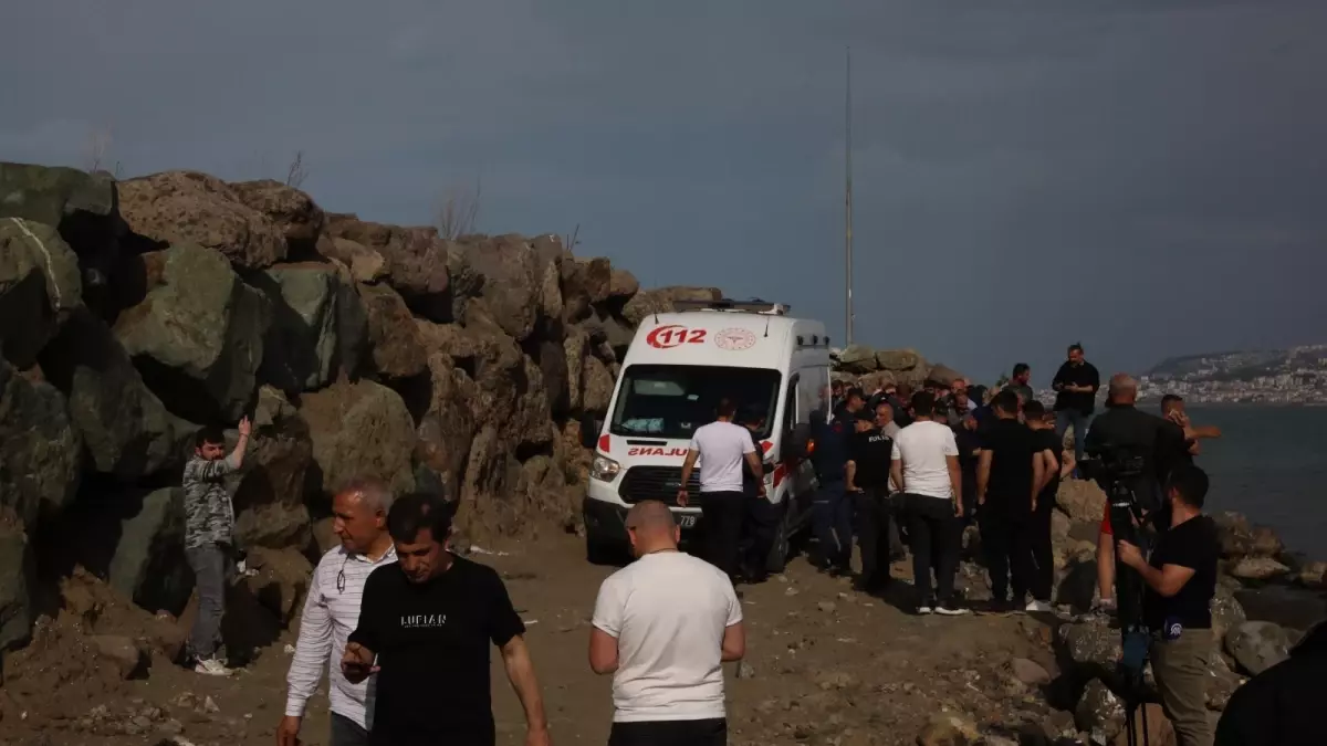Akçaabat\'ta 2 Genç Boğuldu