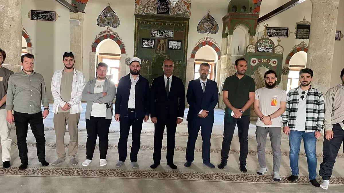 TDV Öğrencileri Keban\'ı Ziyaret Etti