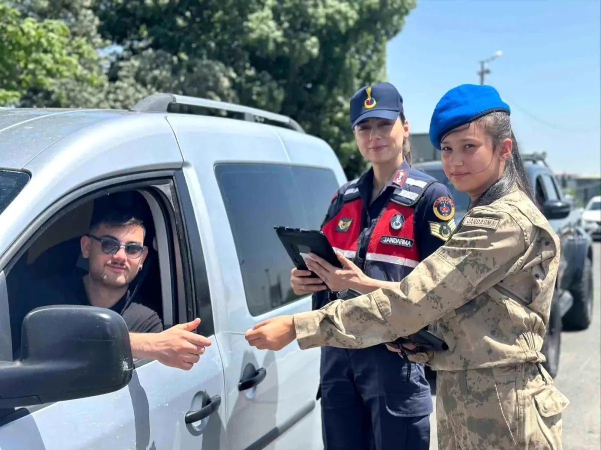 Jandarma, Genç Kızın Hayalini Gerçekleştirdi