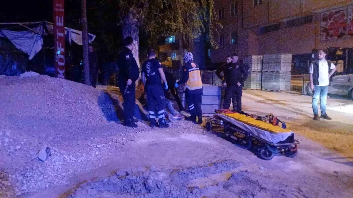 Çorum\'da Bıçaklı Kavga: 2 Yaralı