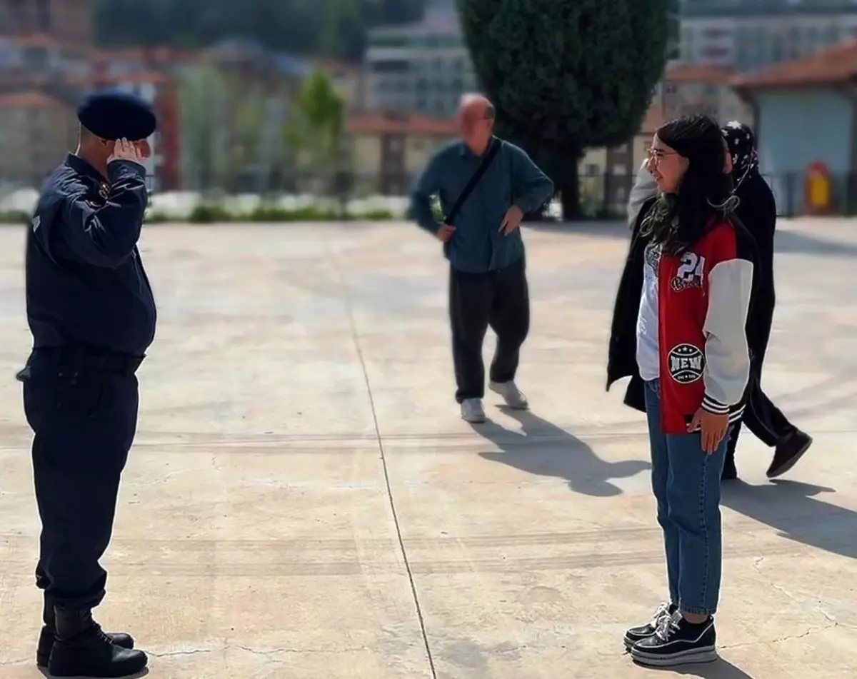 Kardelen Bolat\'ın Jandarma Hayali Gerçekleşti