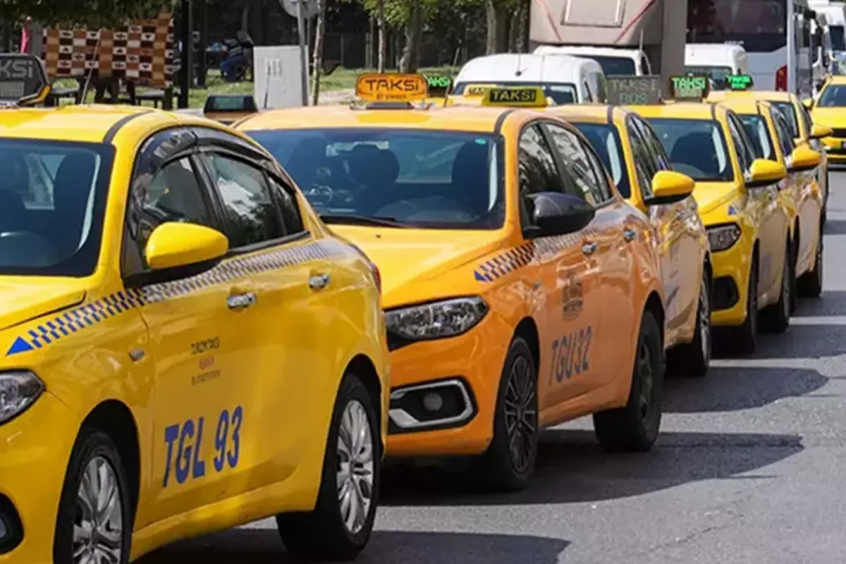Zorunlu hale geliyor! Taksilerde yeni dönem