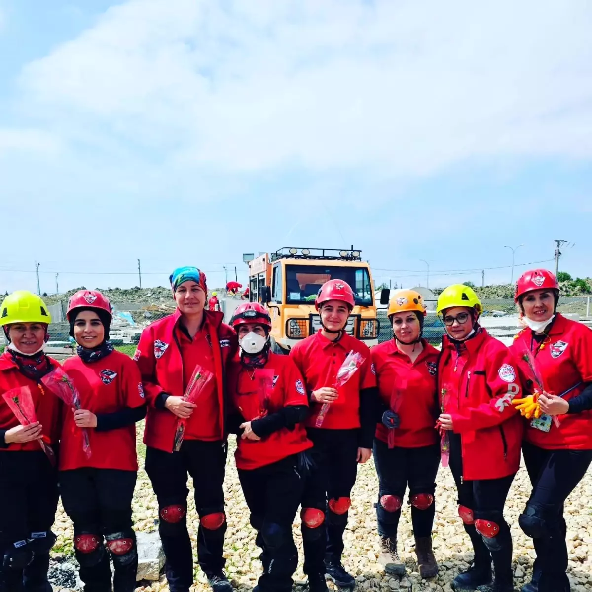 Dorlion Ekipten Anneler Günü Kutlaması