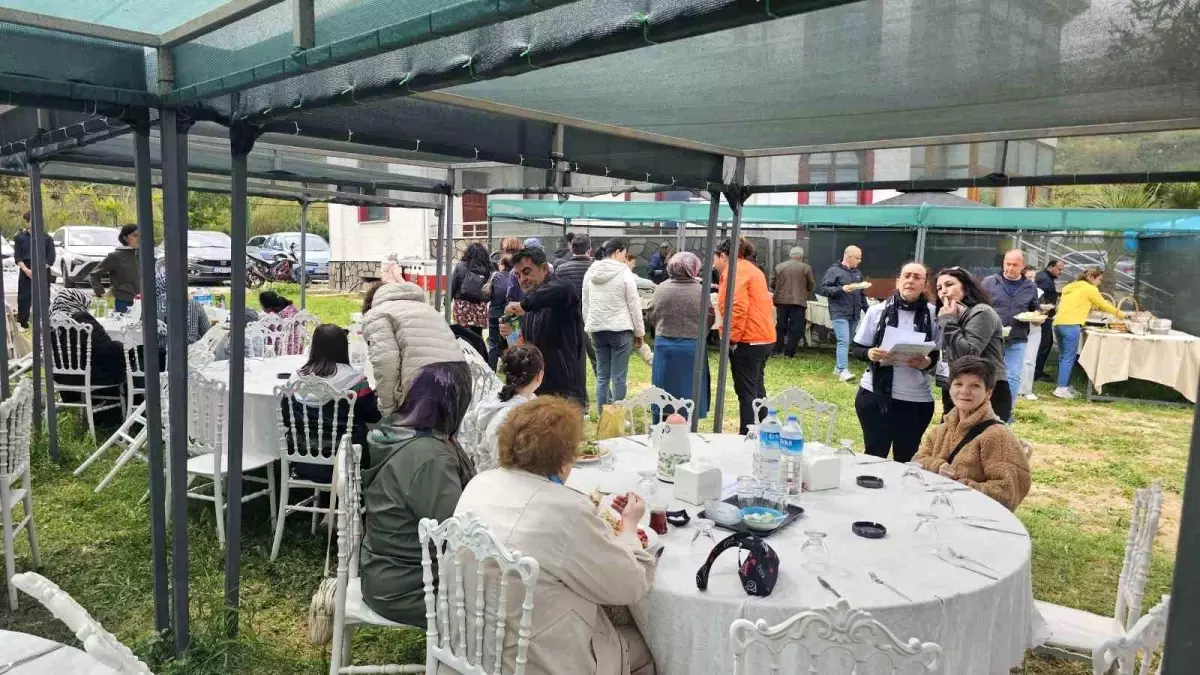 İzge Engelli Derneği\'nden Anlamlı Etkinlik