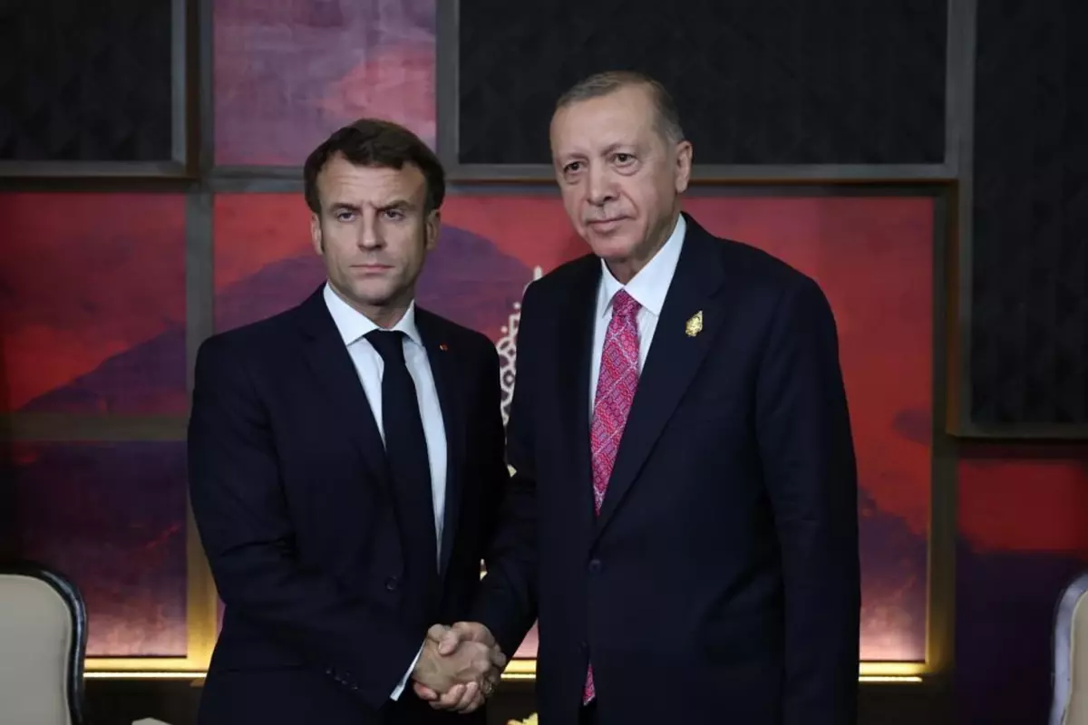 Erdoğan\'dan Putin\'in İstanbul teklifine ilk yorum: Her türlü katkıyı sunmaya hazırız