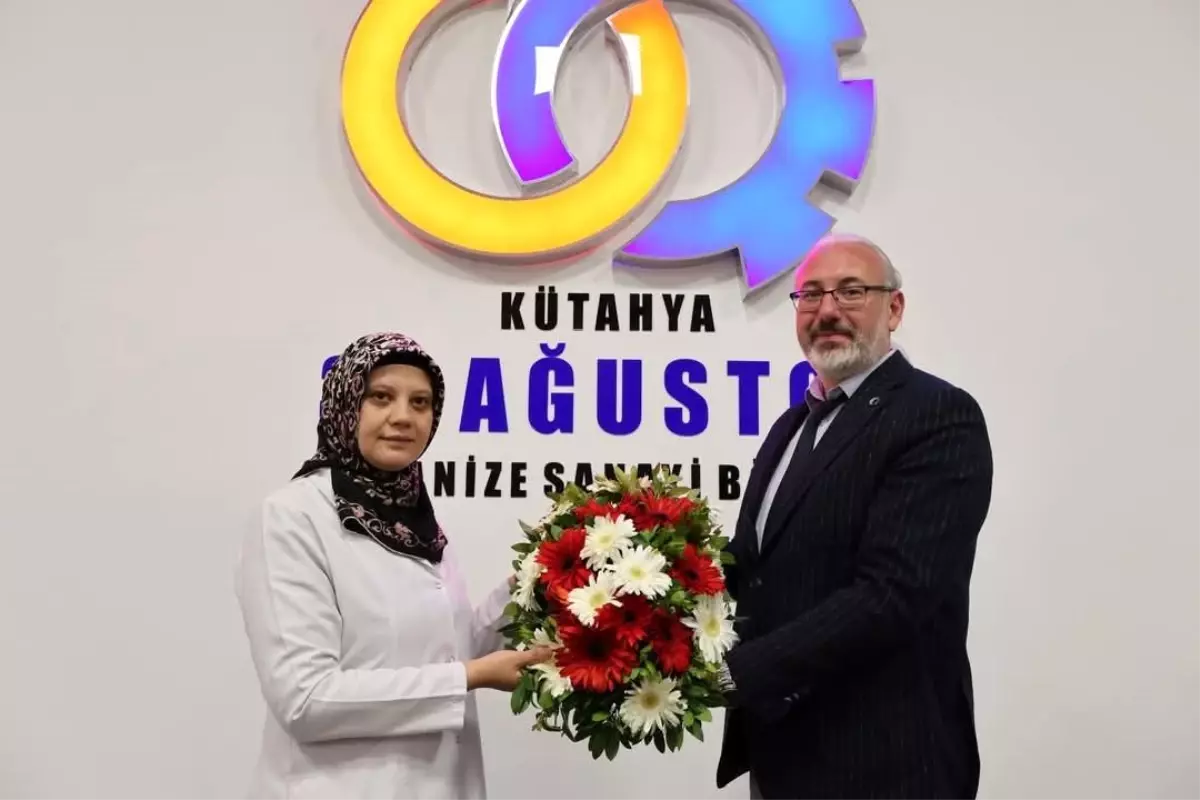 Kütahya 30 Ağustos OSB Müdürü Murat Demir\'den Anneler Günü mesajı ve anlamlı jest