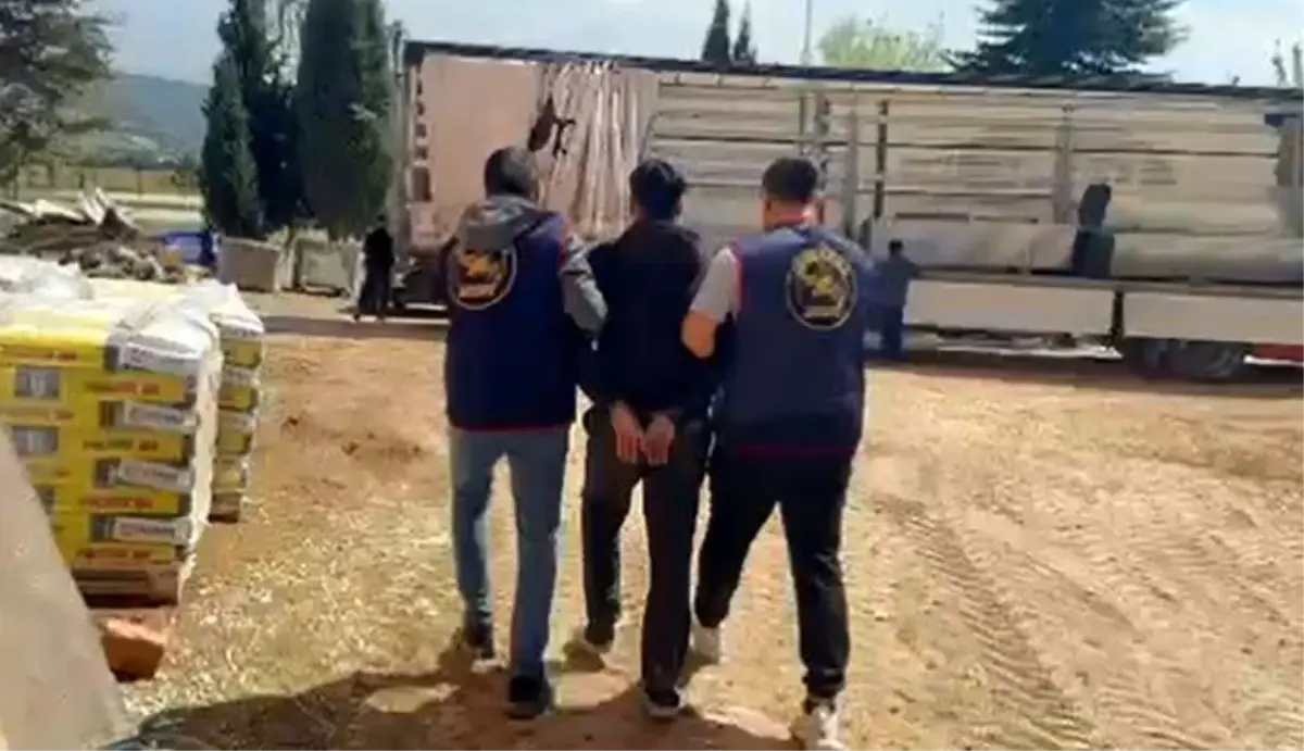 Van\'da Hırsızlık Operasyonu: 8 Şahıs Yakalandı