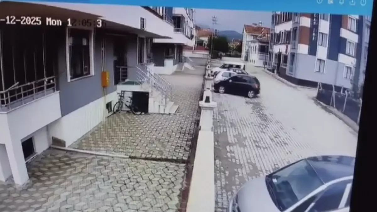 Gümüşhacıköy\'de Deprem Anı Kamerada