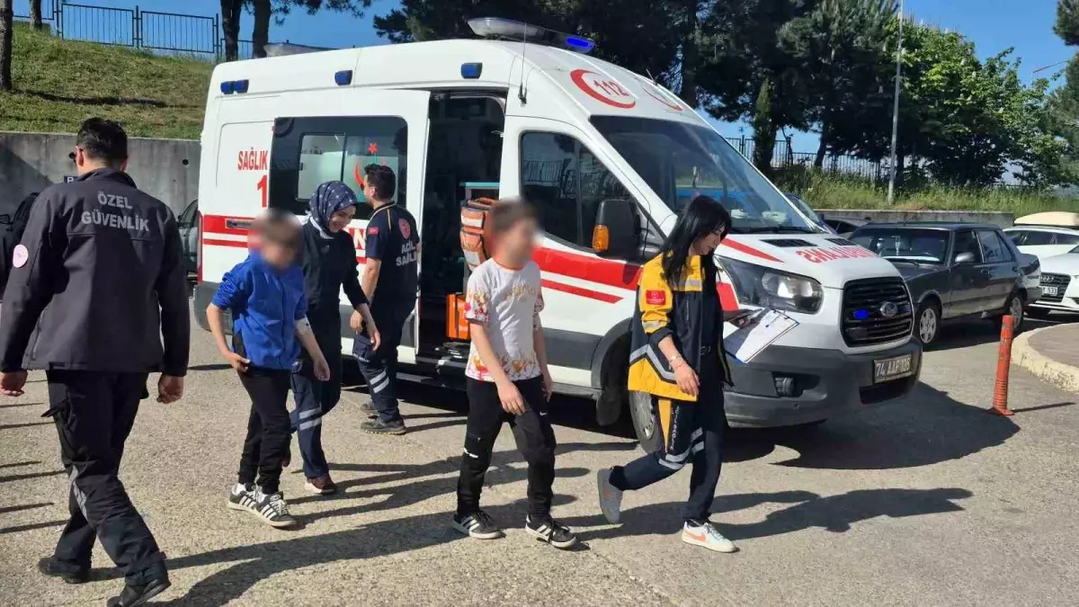 Bartın\'da Öğrenciler Zehirlendi