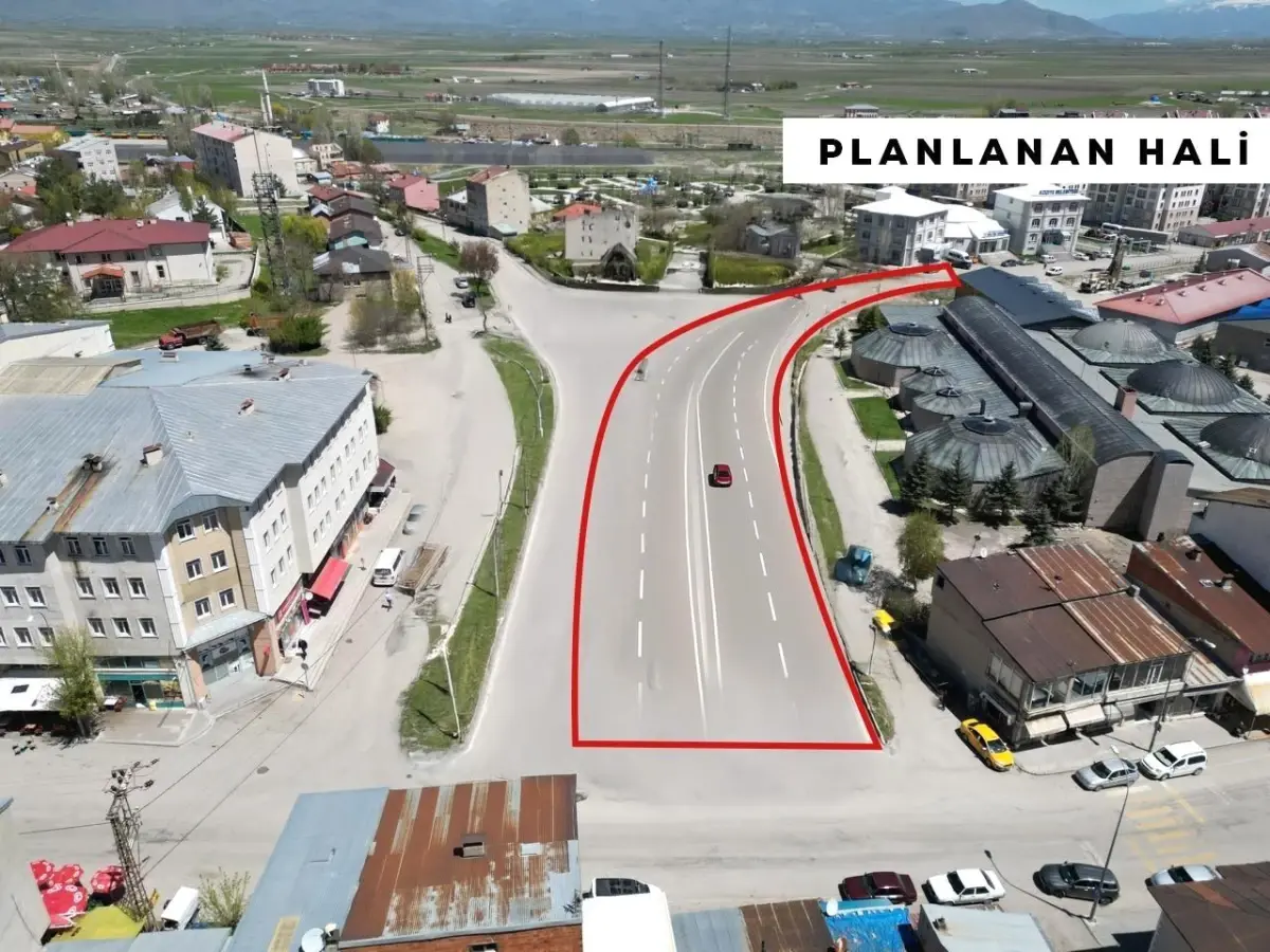 Ilıca Yeni Çarşı\'da Yol Açma Çalışmaları Başladı