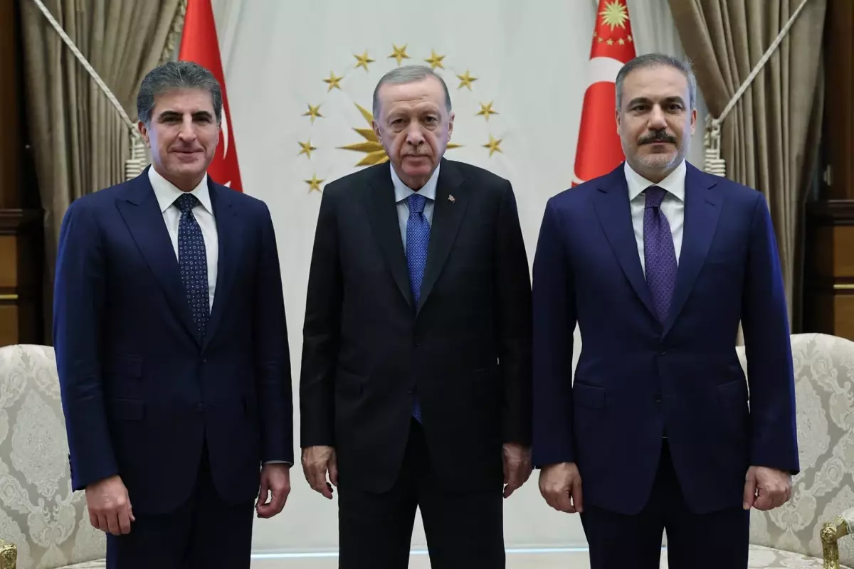 Irak Kürt Bölgesel Yönetimi Başkanı Neçirvan Barzani: PKK\'nın fesih kararından memnunuz