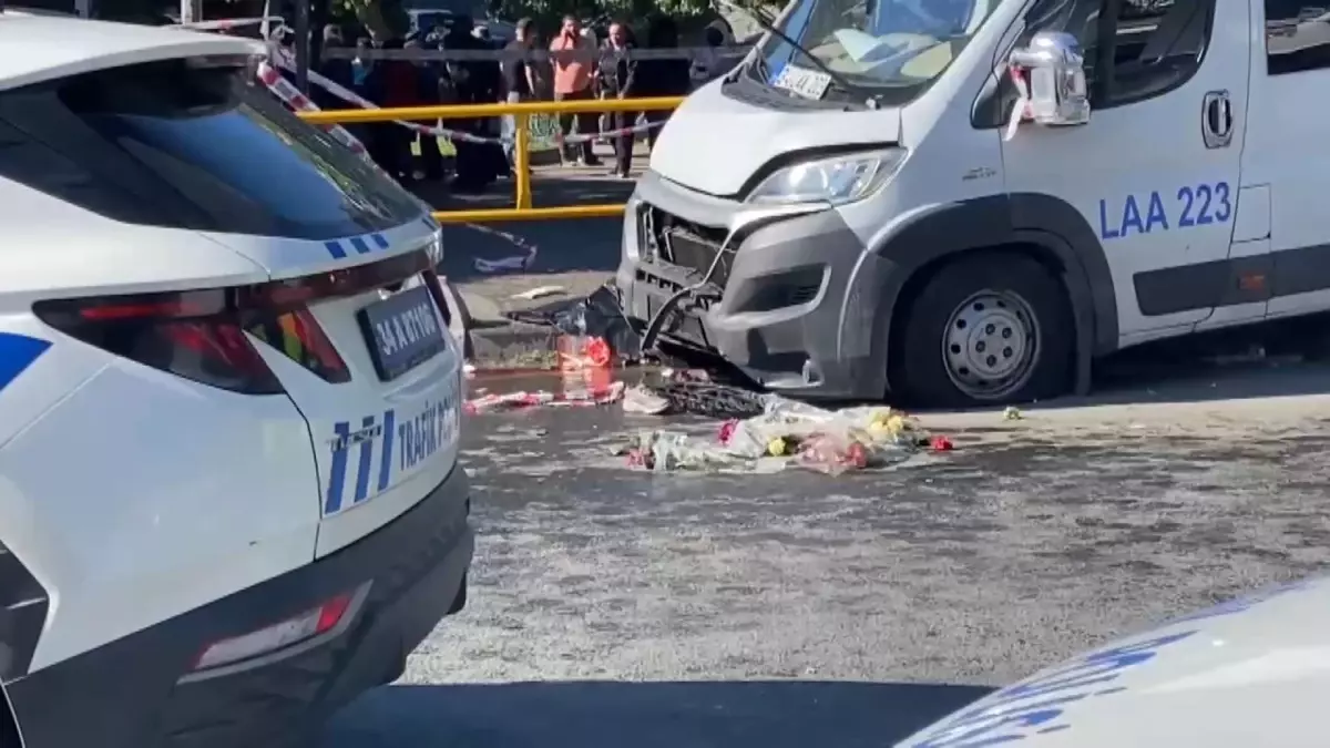 İstanbul Kağıthane\'deki ölümlü kaza kameraya yansıdı 