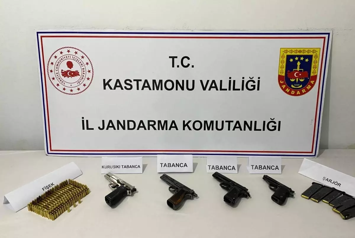 Kastamonu\'da Kaçak Silah Operasyonu