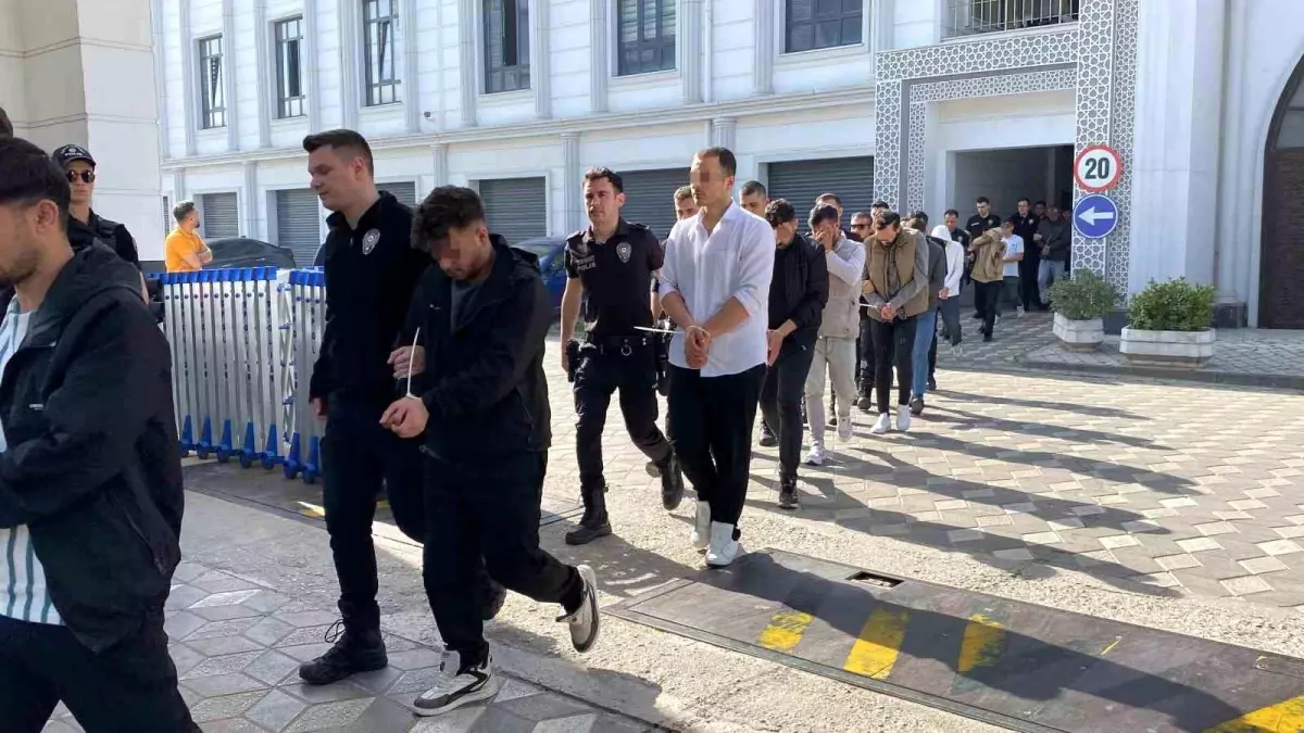 Dolandırıcılık Operasyonu: 52 Tutuklama