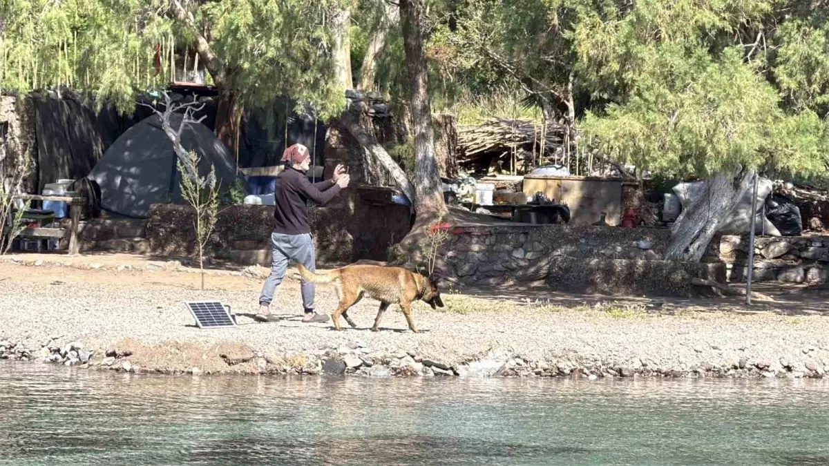 Bodrum\'da Kaçak Yapı Yıkıldı