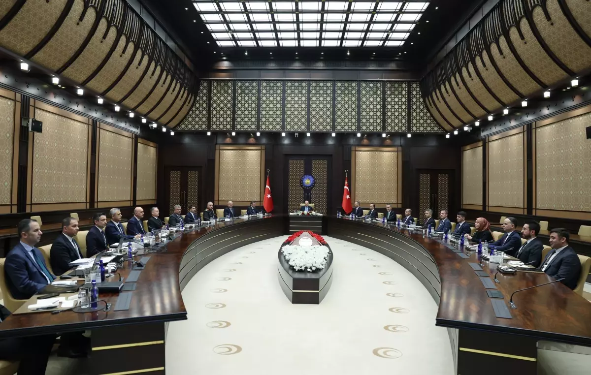 Cumhurbaşkanı Erdoğan, Savunma Sanayii İcra Komitesi Toplantısı\'na başkanlık etti