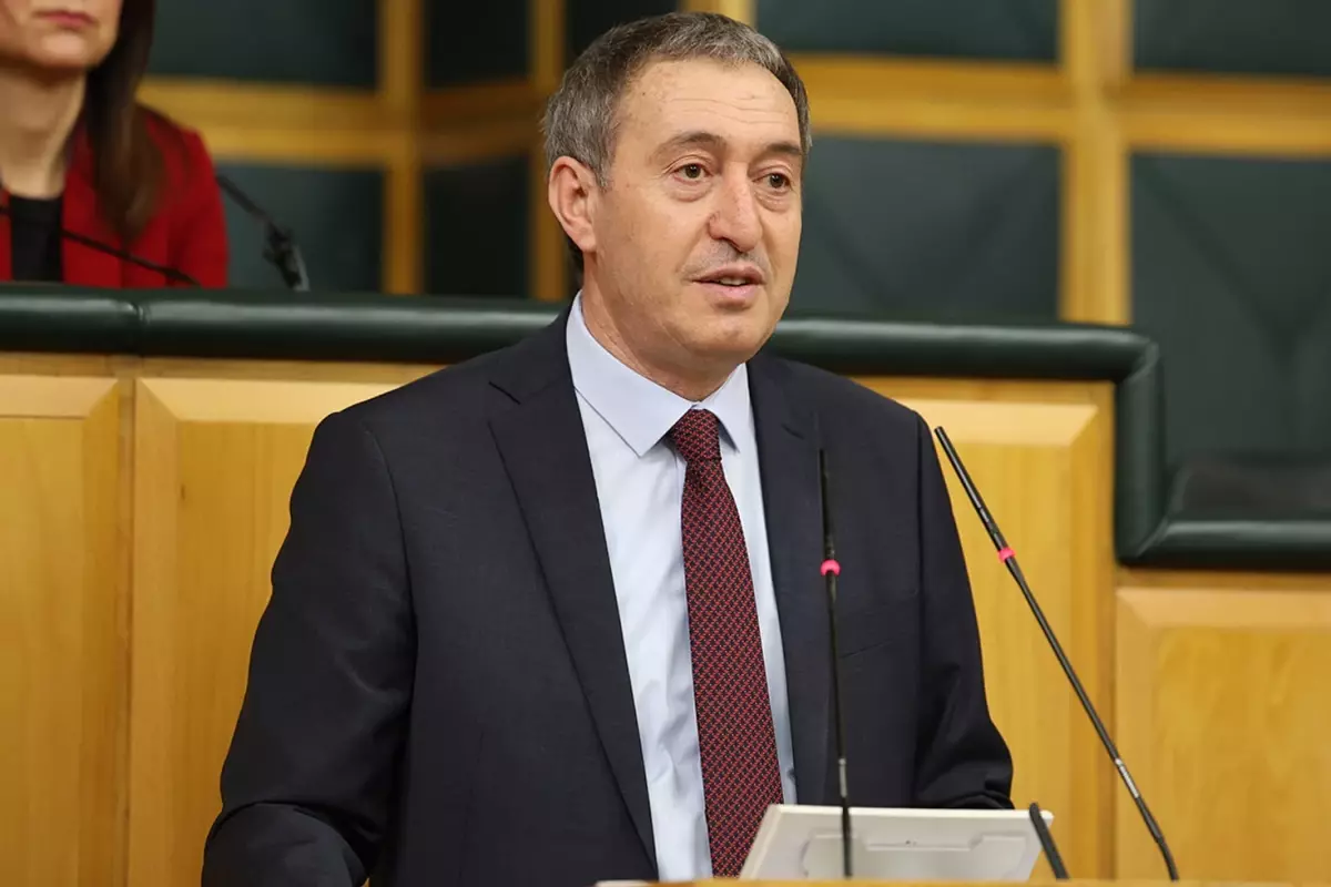 DEM Parti\'den iktidara çağrı: Bazı düzenlemeler bayram sonrasına bırakılmadan yapılmalı