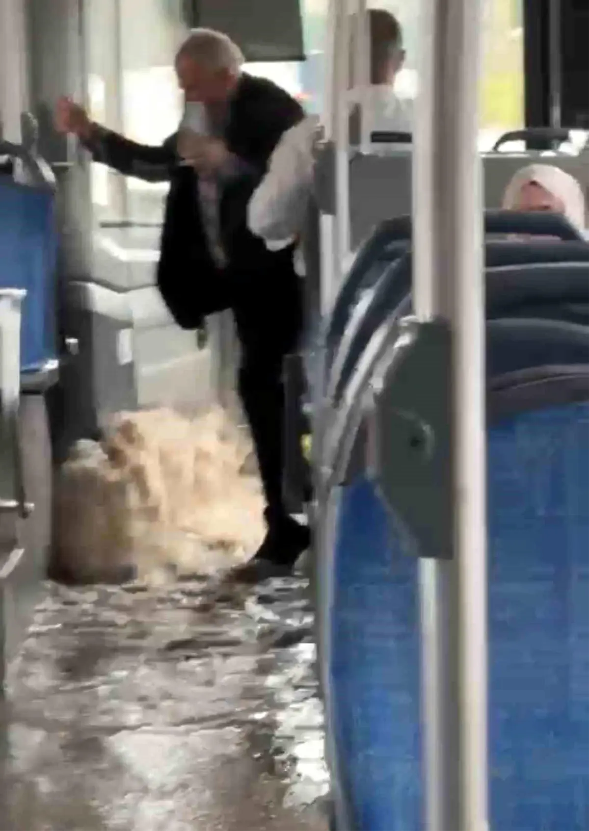 Diyarbakır\'da Dolu ve Sağanak Yağış