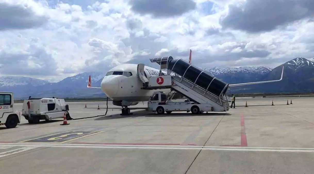 Erzincan Havalimanı\'nda 35 Bin Yolcu