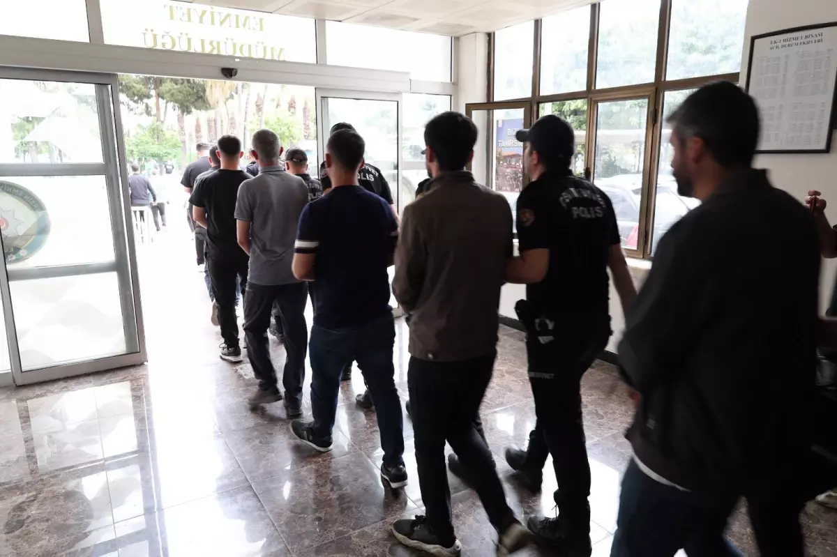 Mersin\'de Otomobil Hırsızlığı Operasyonu