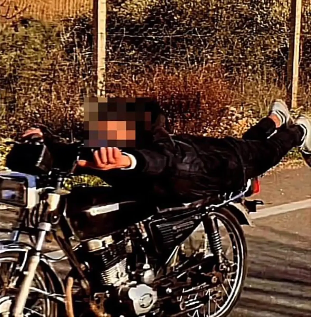 Kahramanmaraş\'ta Tehlikeli Motosiklet Şovu: Cezası 19 Bin Lira