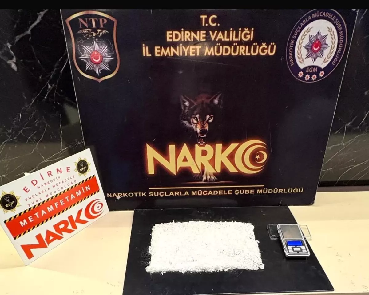 Edirne\'de Uyuşturucu Operasyonu: 3 Tutuklama