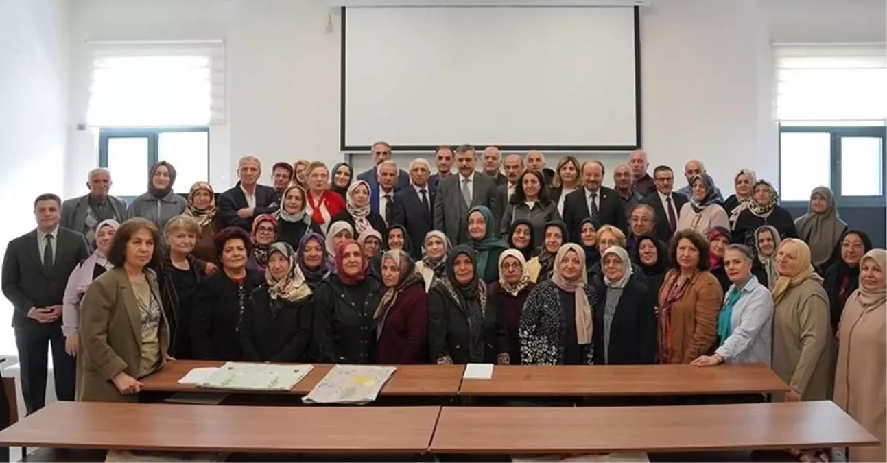 Vali Çiftçi, 60+ Tazelenme Programı\'na Katıldı