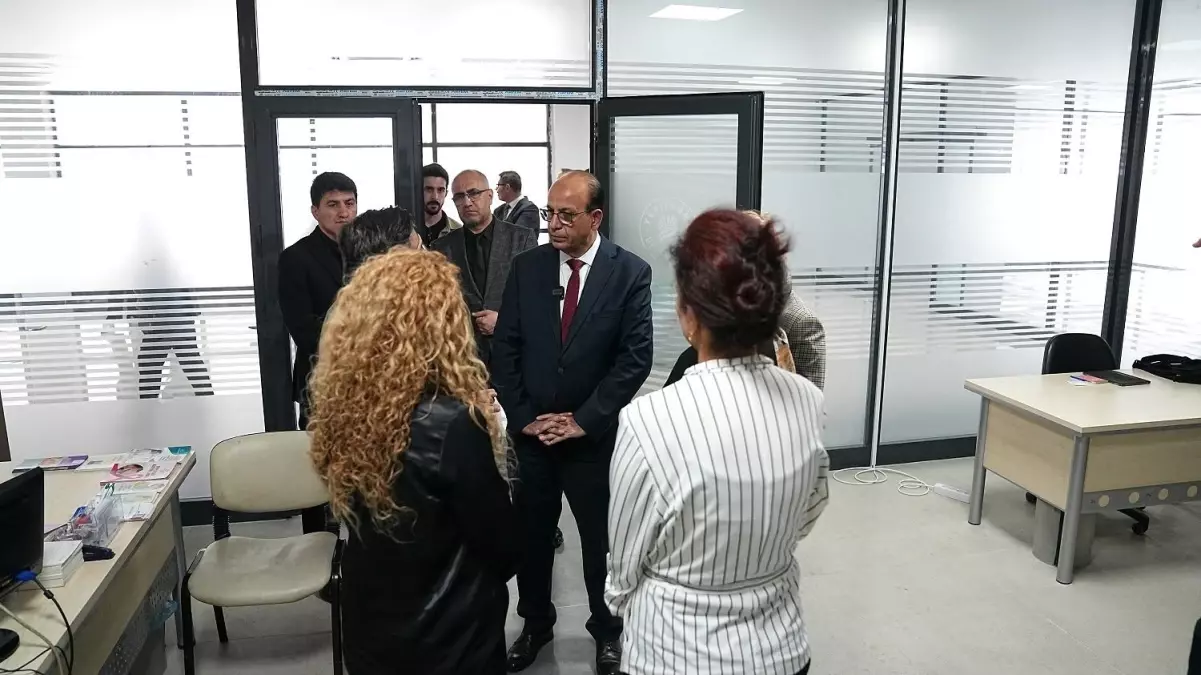 Yeşilyurt\'ta Aile Danışma ve Sağlıklı Yaşam Merkezi Ziyareti