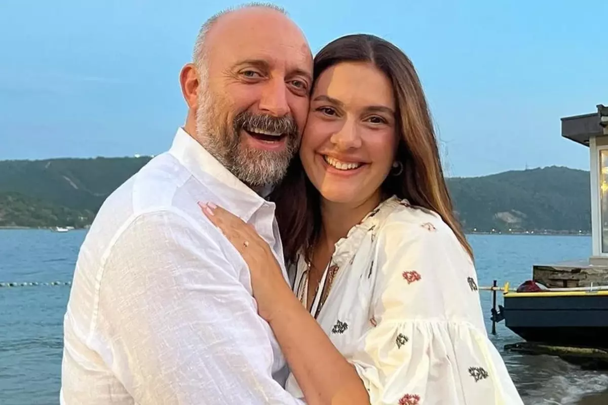 Bergüzar Korel'in Minik Kızı Leyla Büyüdü! Hayran Bırakan Yeni Fotoğraf