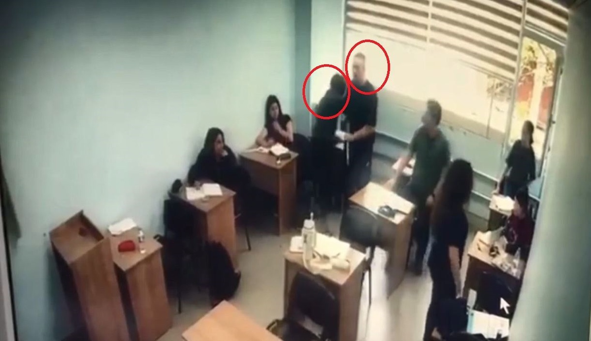 Kocaeli\'de Bıçaklı Saldırı: Öğrenci Yaralandı